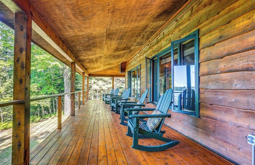Townsend Cabin | Lakefront Townsend Cabin w/Fire Pit, Private Dock