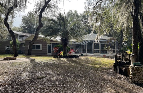 Silver Springs House | Lakefront Vacation home in Ocala National Forest
