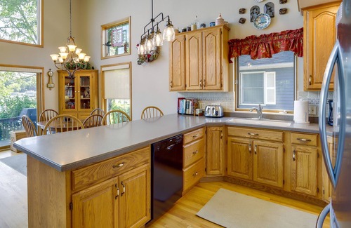 Vandalia House | Lakefront Vandalia Home w/Boat Dock & Gas Grill!
