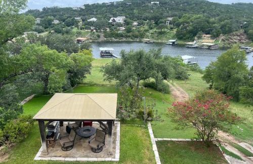 Leander House | Lakefront with Dock on Lake Travis Fun near UT and ATX