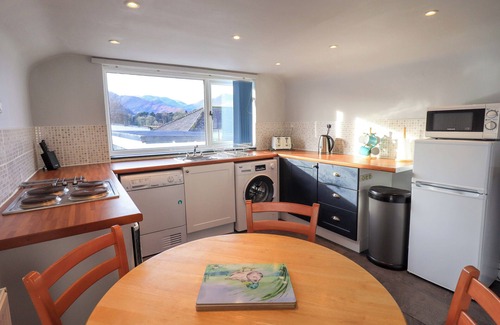 Keswick Cottage | LAKELAND VIEW LODGE, pet friendly, with a garden in Keswick