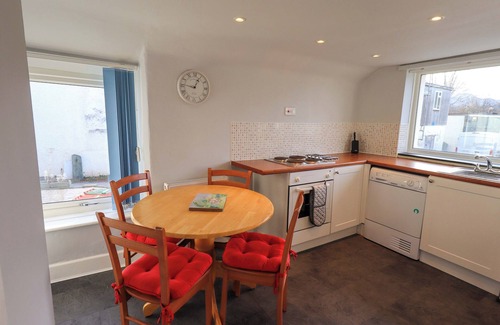 Keswick Cottage | LAKELAND VIEW LODGE, pet friendly, with a garden in Keswick