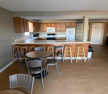 Lake Ozark House | Lakeshore-Bachelor/Bachelorette Parties welcomed!