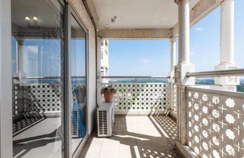 Bengaluru Apartment | Lakeside AeroBay by Red Olive Nr Airport 3BHK