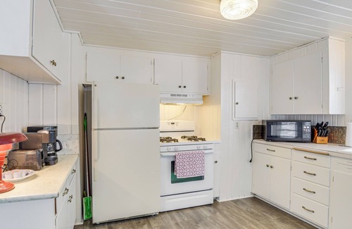 Park Rapids Cabin | Lakeside Cabin in Park Rapids w/Backyard