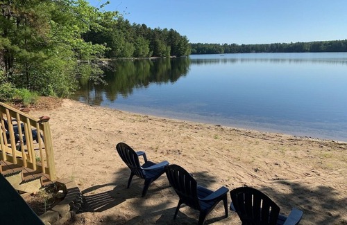 Windham Cabin | Lakeside Cabin With Private Sandy Beach