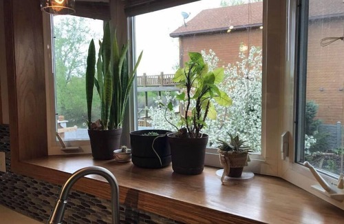 Hartford House | Lakeside Getaway Just West of Sioux Falls