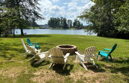 Bumpass House | Lakeside Haven
