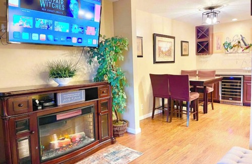 Reno/Tahoe Airport House | Lakeside Home in Reno