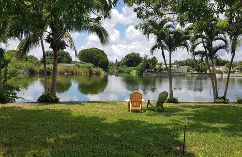 Davie House | Lakeside Home - Near FLL and Hard Rock - Sleeps 6