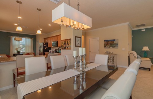 Bradenton House | ⚓Lakeside home with private pool located in Golf & CC!⚓⛳