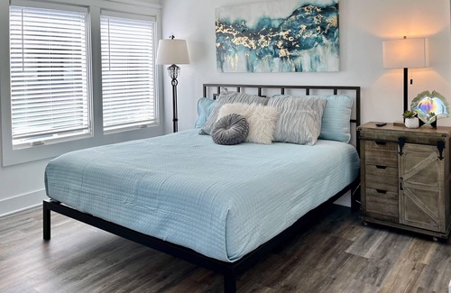Flowery Branch House | Lakeside House with Game Room