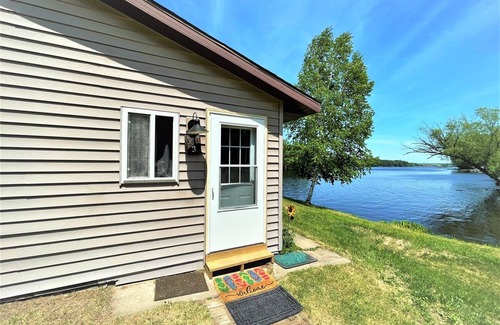 Phillips Cabin | Lakeside Lodging #3 | 2 Bed, 1 Bath