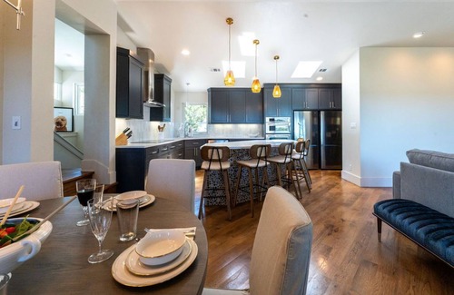 Lago Vista House | Lakeside Luxury with Infinity Pool, Expansive Decks & Stunning Lake Views