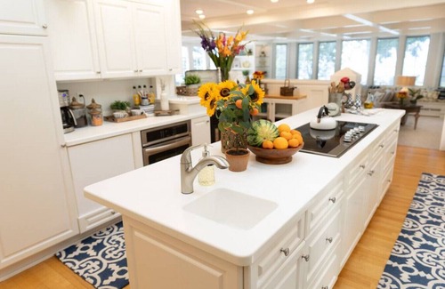 Benton Harbor Villa | Lakeside Manor - Private Beach- Endless Memories