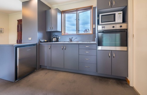 Te Anau Hotel | Lakeside Motel & Apartments