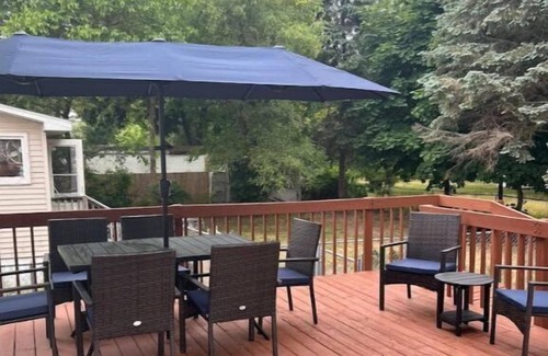 Lakeside House | Lakeside on Greenwood