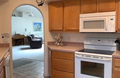 Lake Havasu City House | Lakeside Pool Home with a View
