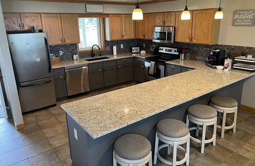 Onamia House | Lakeside Retreat at Izatys Resort #230 – The Perfect Getaway for All Seasons!