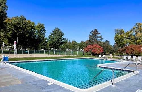 Onamia House | Lakeside Retreat at Izatys Resort #230 – The Perfect Getaway for All Seasons!