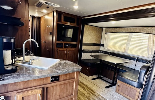 Buffalo Springs House | Lakeside RV