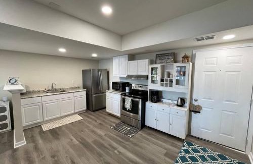 Newnan Apartment | Lakeside serenity in Newnan