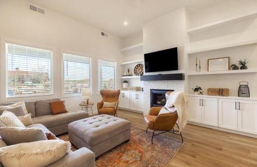 Hurricane House | Lakeside Villa at Sand Hollow Resort