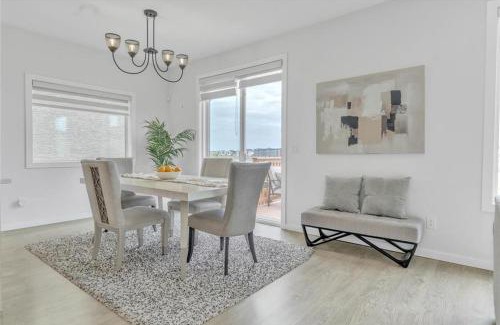Fort Gary House | Lakeview at Prairie Pointe