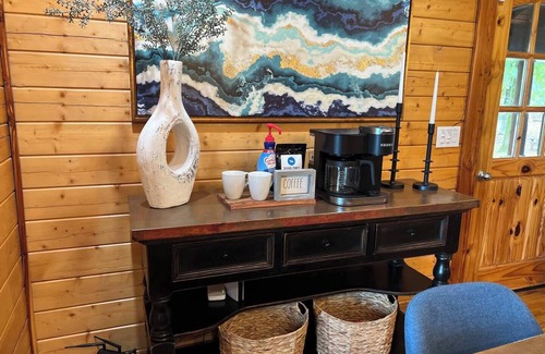 Broken Bow Cabin | Lakeview, golf, trails, near river & attractions, backs to National Forest