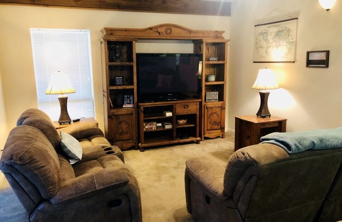 Burnet House | Lakeview Lodge on Spider Mountain