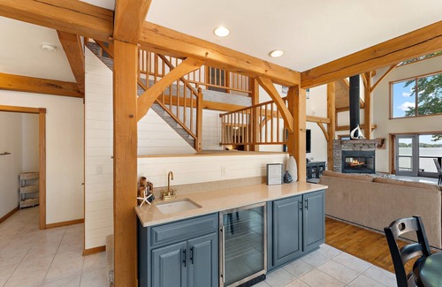 Bass Lake House | Lakeview Lodge - Sleeps 20/Hot Tub/Sauna/Theater/Private Pier