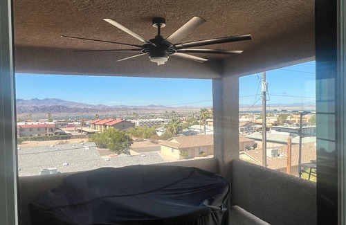 Lake Havasu City House | LAKEVIEW RETREAT