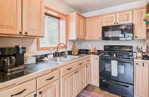Coeur d'Alene House | Lakeview Retreat- Waterfront, Private dock, amazing views!