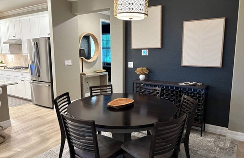 Lakewood Ranch House | Lakewood National Golf Club - Tennis - Pickleball - Resort Pool - Tiki Bar