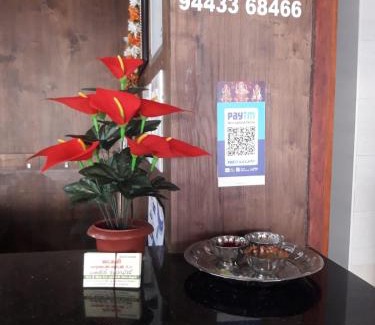 Pollachi Hotel | Lakshmi Paradise Lodge A/C