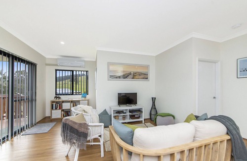 Nannup House | Lalapanzi Nannup: 3 BR, 2 BA House in Nannup, Sleeps 6