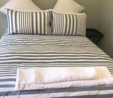 Greater Johannesburg Metropolitan Area House | Lalas guesthouse