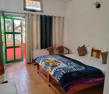 Almora House | Lalis Guest House