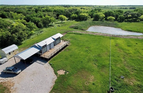Eastland County Cottage | Lallygag Lane's Country Cottage