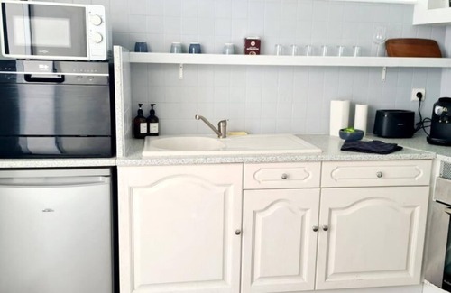 Canclaux Apartment | Lamartine: A terrace in the center of town!