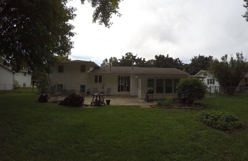 Ashwaubenon House | Lambeau Stadium & Titletown District 1 Block Away - 4 Bedrooms Across From Park
