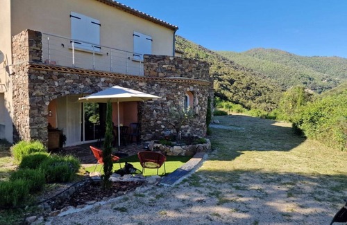 Notre-Dame-de-la-Rouviere Apartment | Lamedoune, apartment with swimming pool in the heart of the southern Cévennes