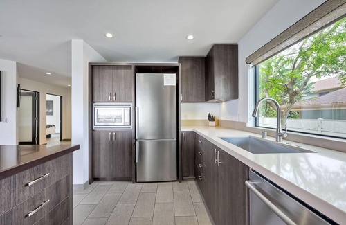 Carlsbad Apartment | Lanai Main Level (2 bedroom/2 bath)