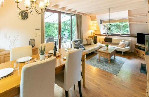 Rekem House | Lanaken Luxe Garden Retreat