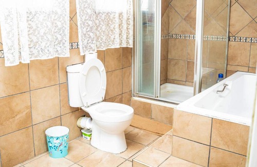 Boksburg House | Lancaster Guest House