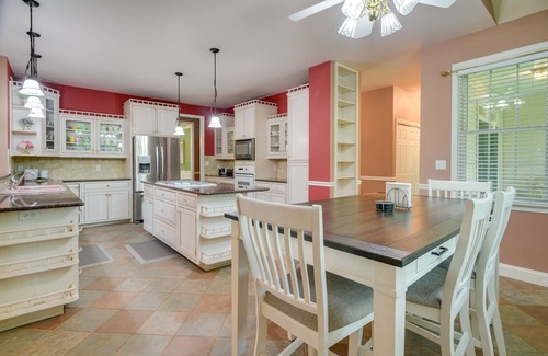 Witmer House | Lancaster Vacation Rental Near Dutch Wonderland!