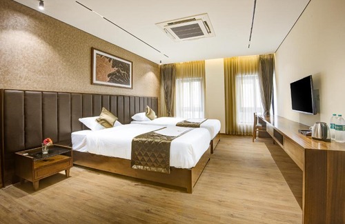 Ashok Nagar Hotel | Lance 21 - Ashok Nagar