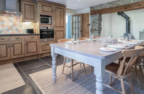Boncath Cottage | Lancych Cottage - 2 Bedroom Cottage - Boncath