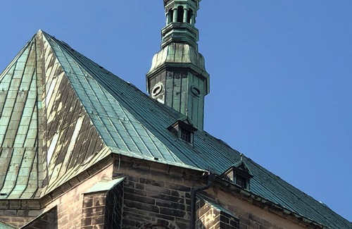 Altstadt Apartment | Landeskrone holiday apartment in the old town house