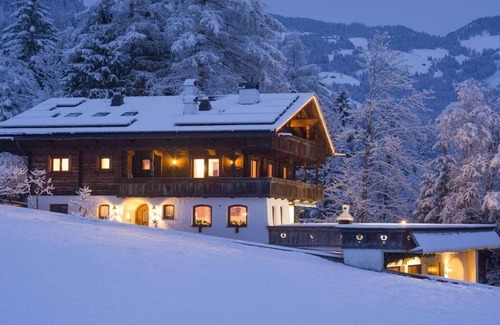 Alpbach House | Landhaus Alpbach: A Scenic Retreat